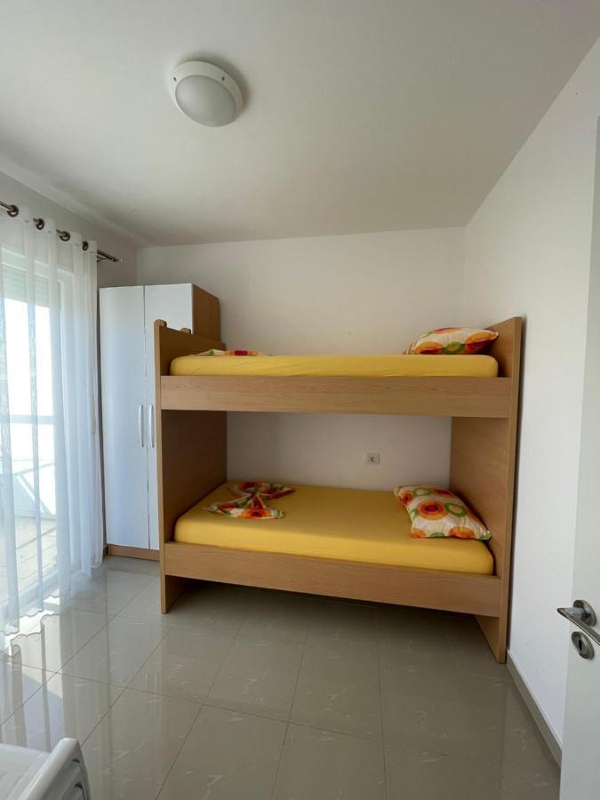 Shëngjin Nimfeum Apartments מראה חיצוני תמונה